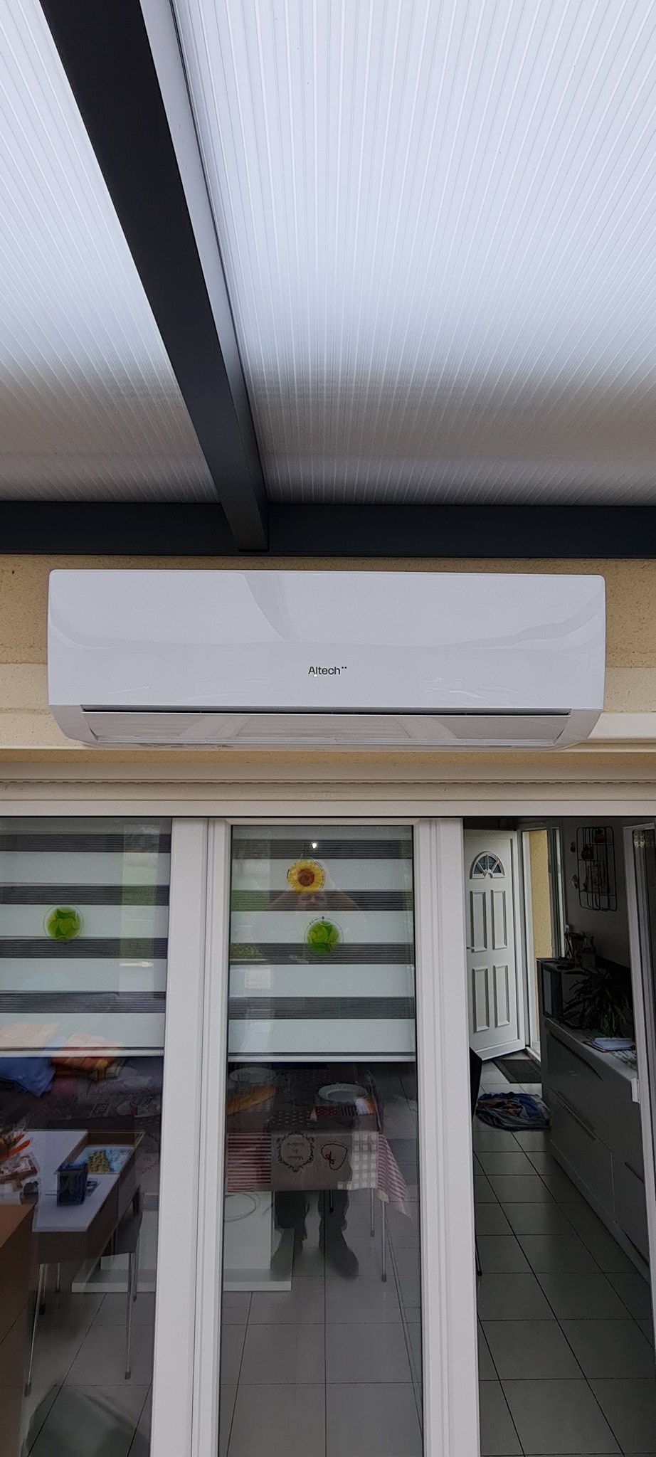 réalisation plombier chauffagiste Val‑d’Oise – Mise en place d'une climatisation réversible Altech en Val‑d’Oise.